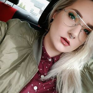 Meet your Posher, Kelsey